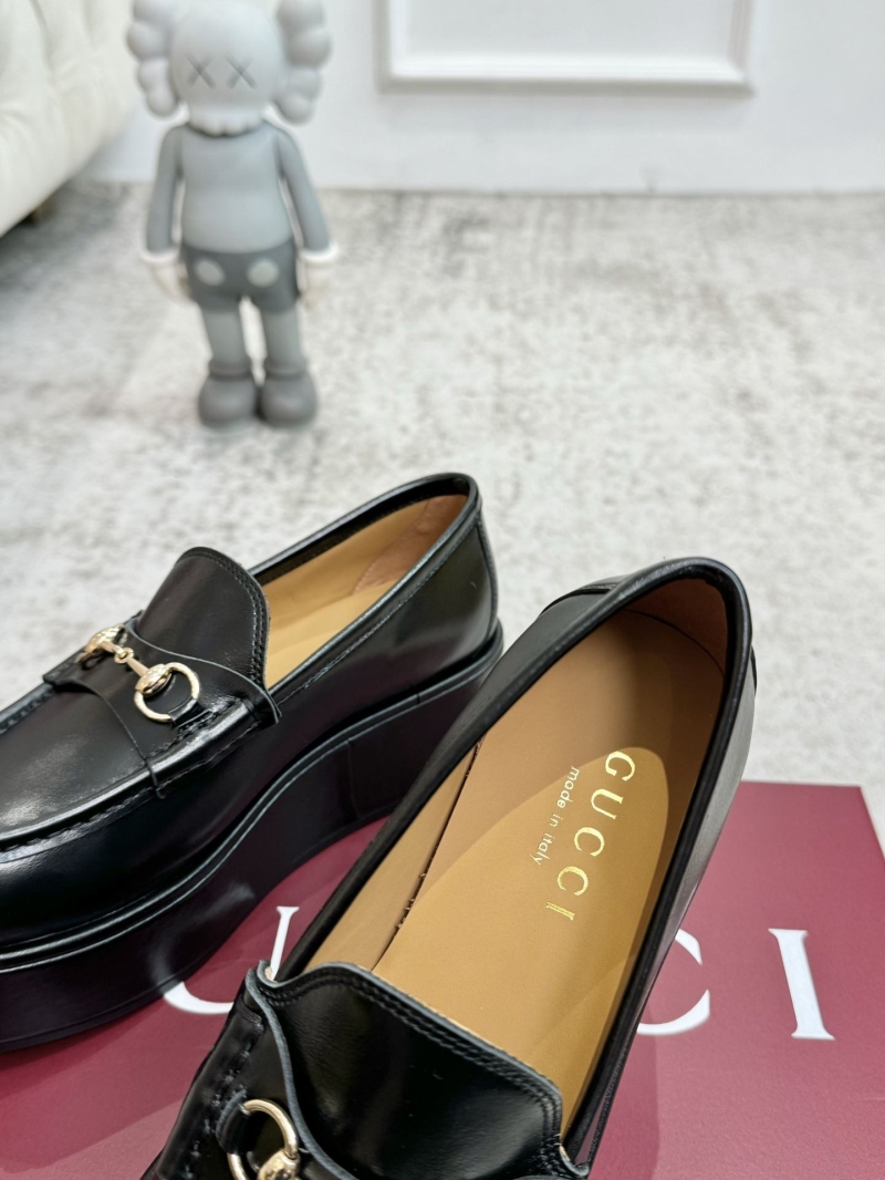 Gucci Leather Shoes